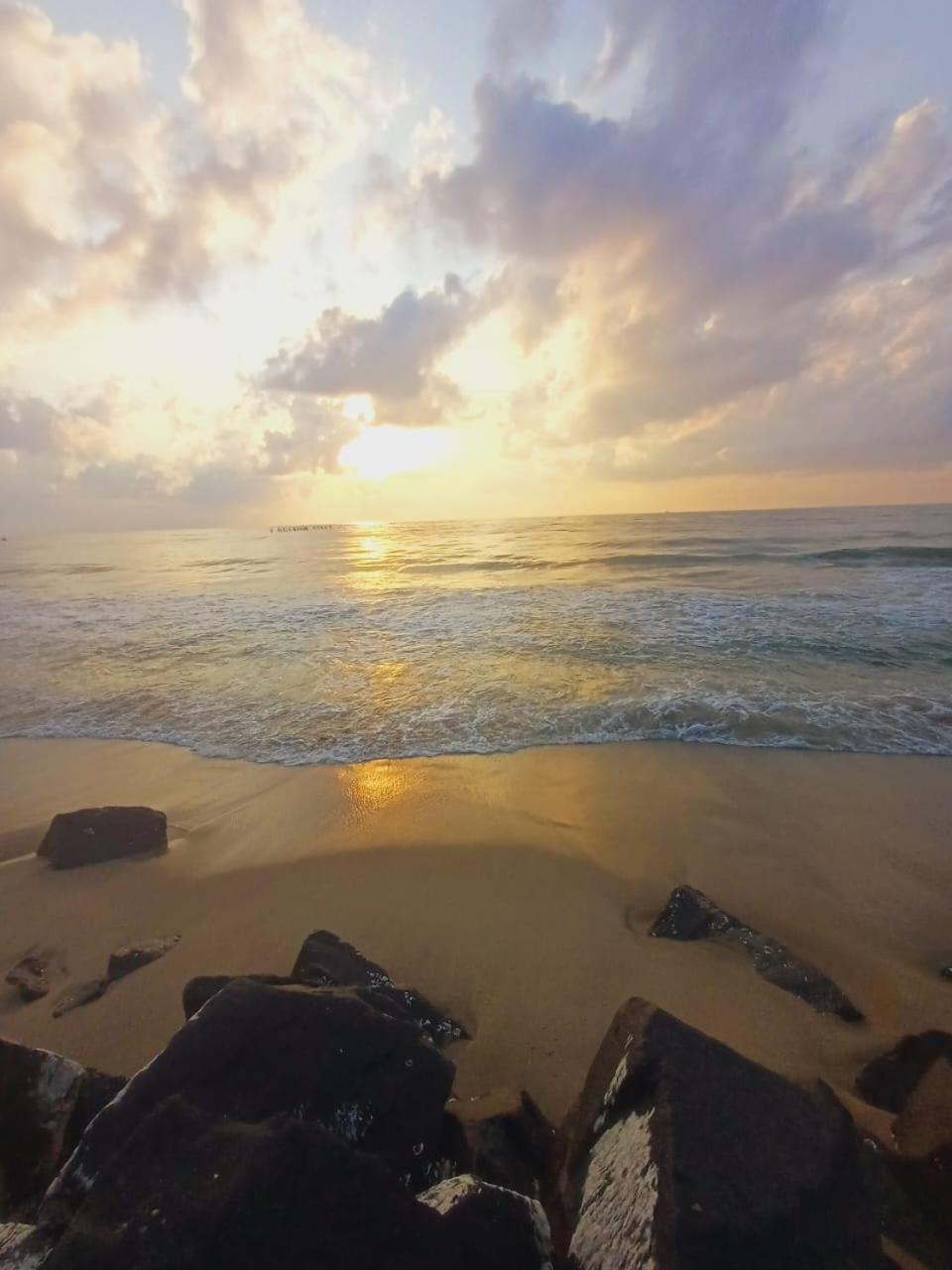 Dream Promenade Beach View Pondicherry Ngoại thất bức ảnh